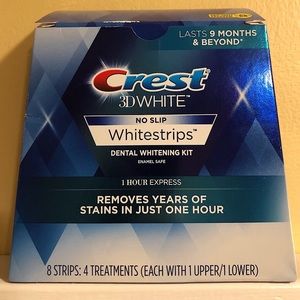 (Open Box) CREST 3D WHITE WHITESTRIPS 1 HR EXPRESS